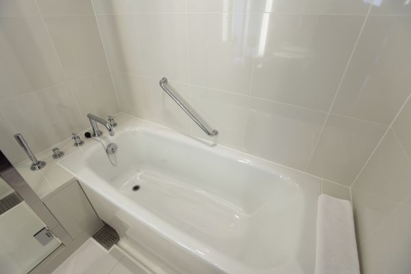 Bathtub Repair in Bloomfield Hills