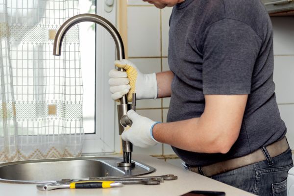 Kitchen Faucet Leak Repair in Bloomfield Hills